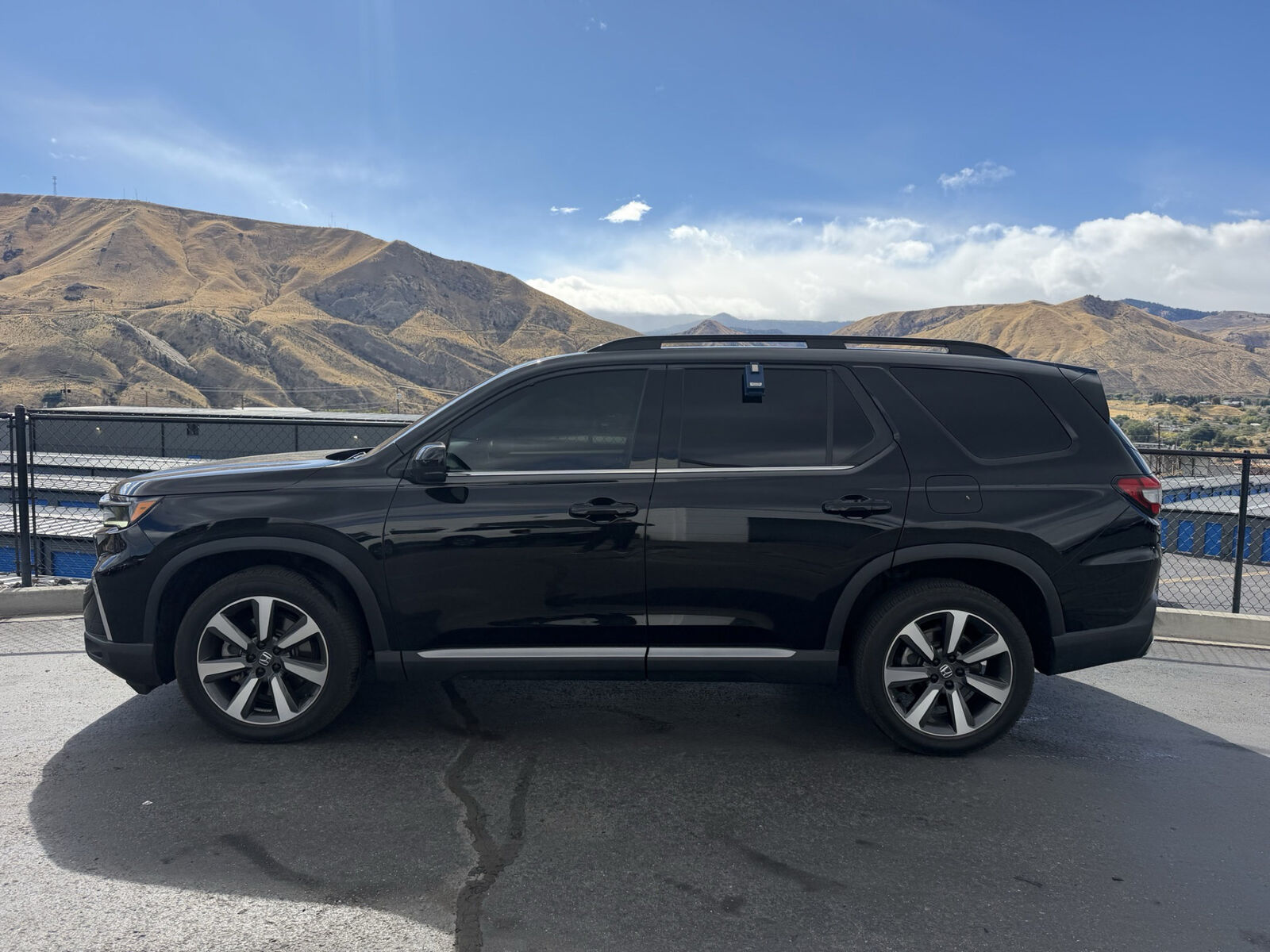 2024 HONDA Pilot