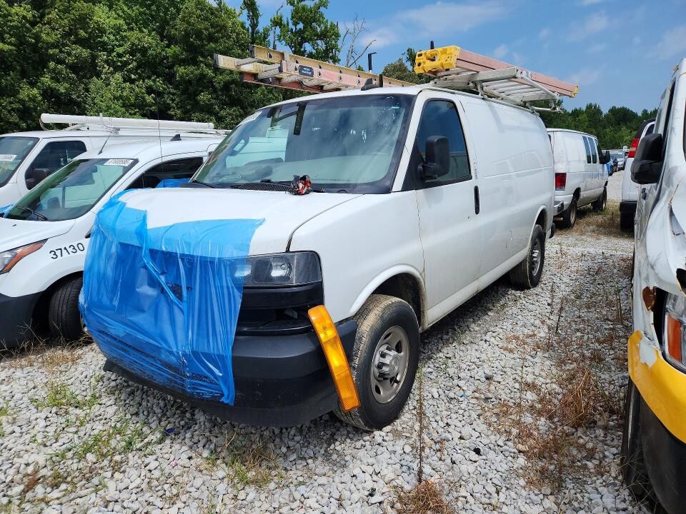2023 CHEVROLET Express