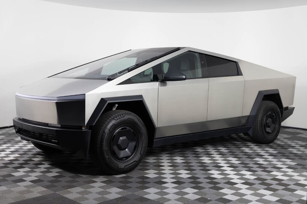 2026 TESLA Cybertruck