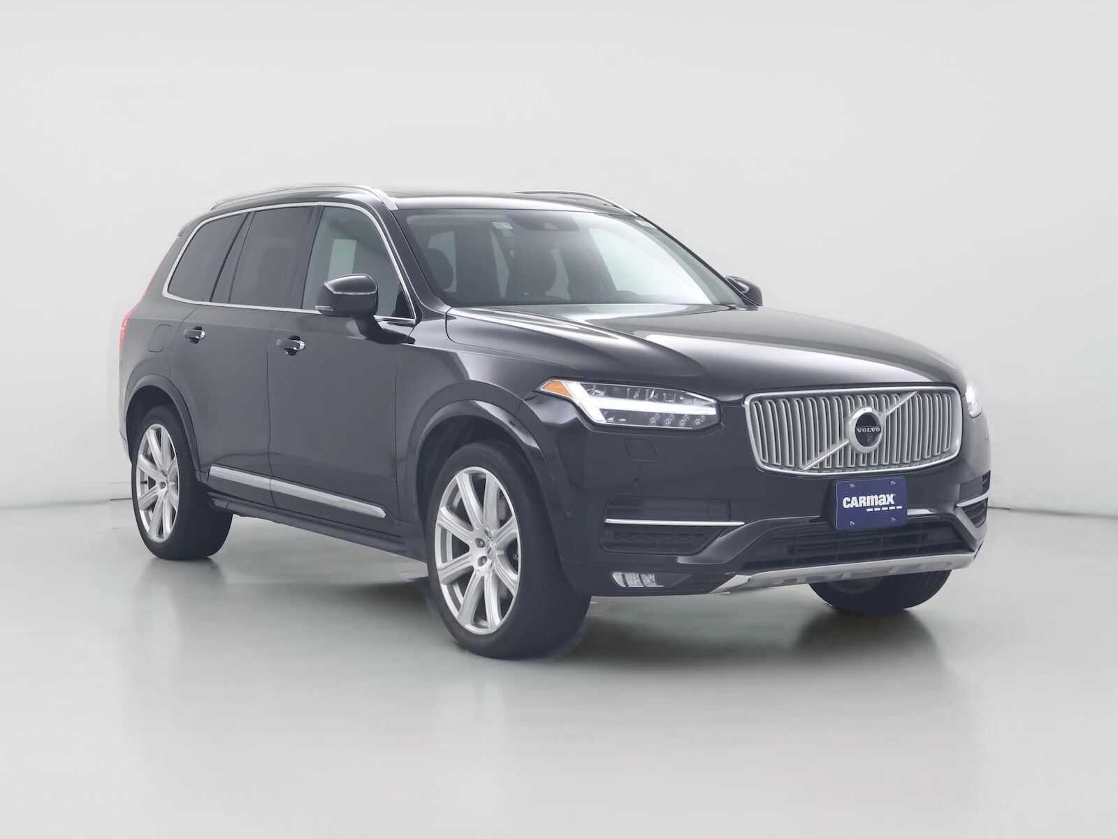 2019 VOLVO XC90
