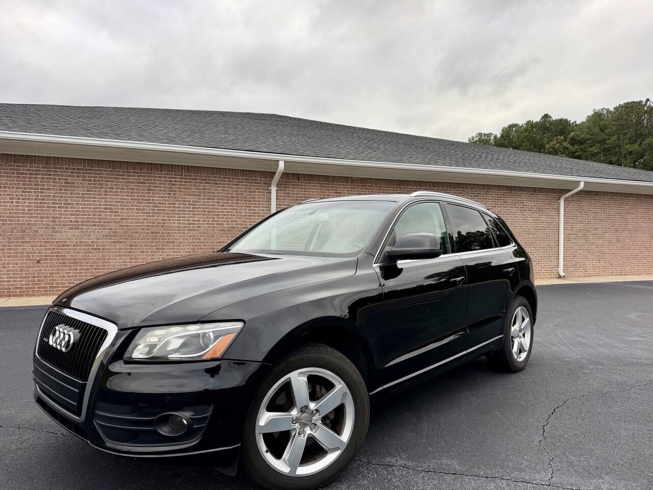 2009 AUDI Q5
