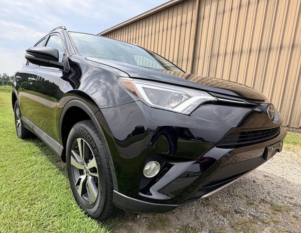 2017 TOYOTA RAV4