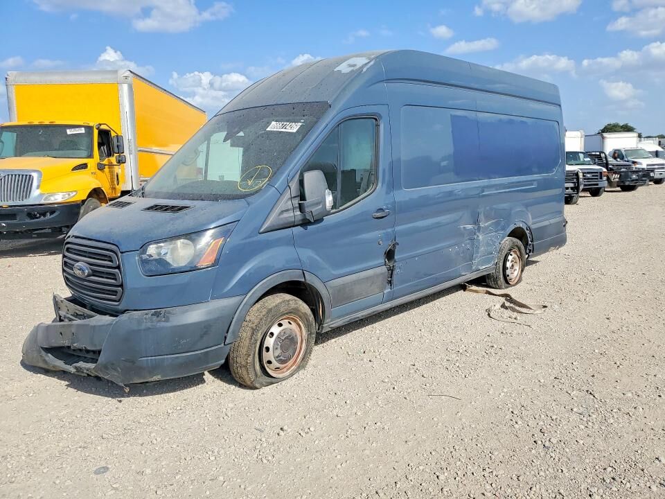 2019 FORD Transit