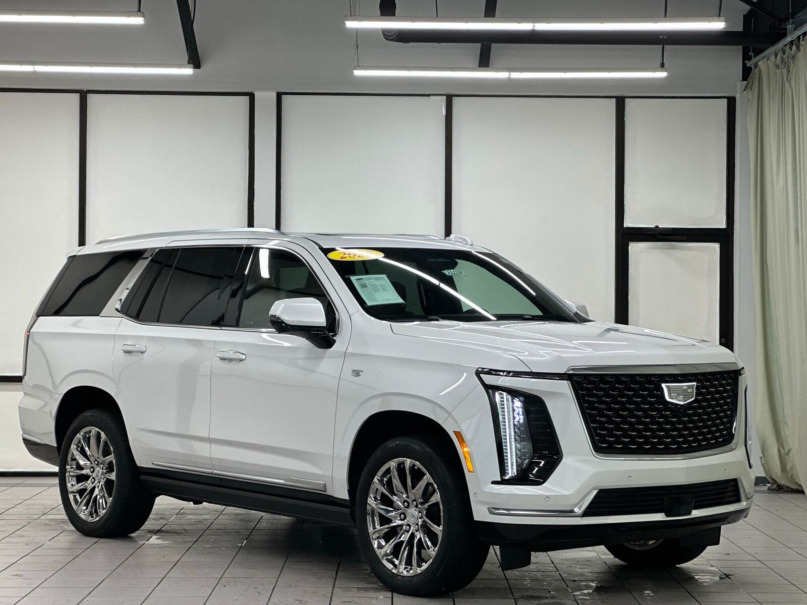 2025 CADILLAC Escalade
