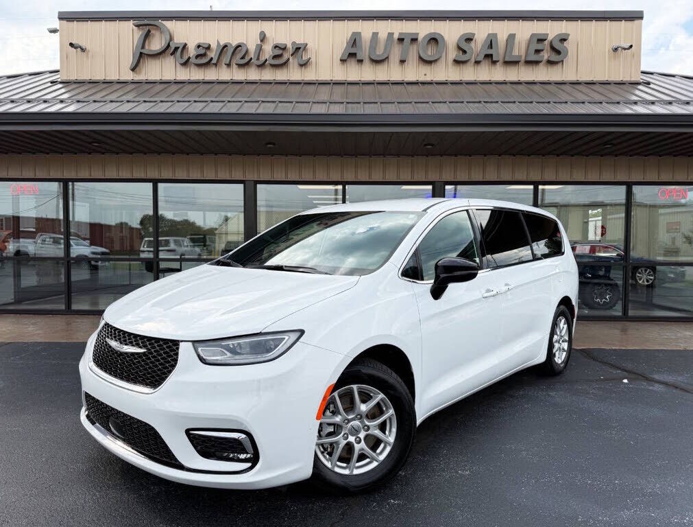 2025 CHRYSLER Pacifica