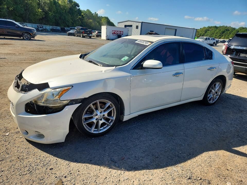 2009 NISSAN Maxima