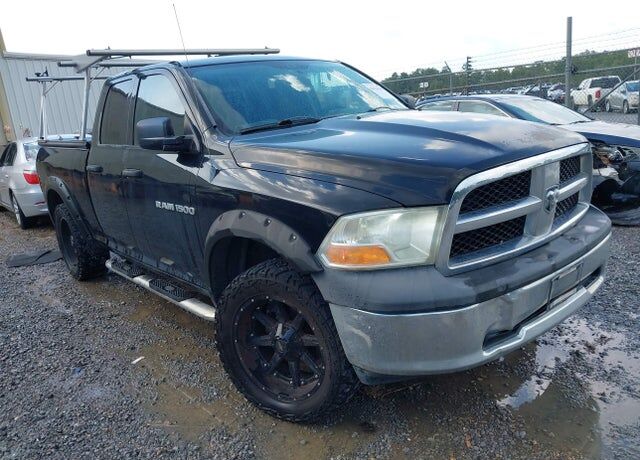 2012 DODGE Ram
