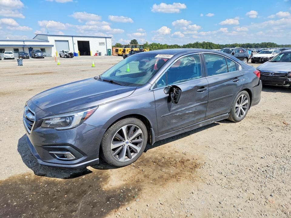 2018 SUBARU Legacy