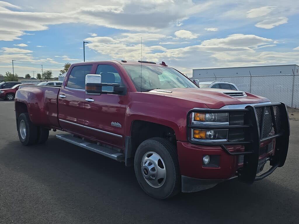 2018 CHEVROLET Silverado