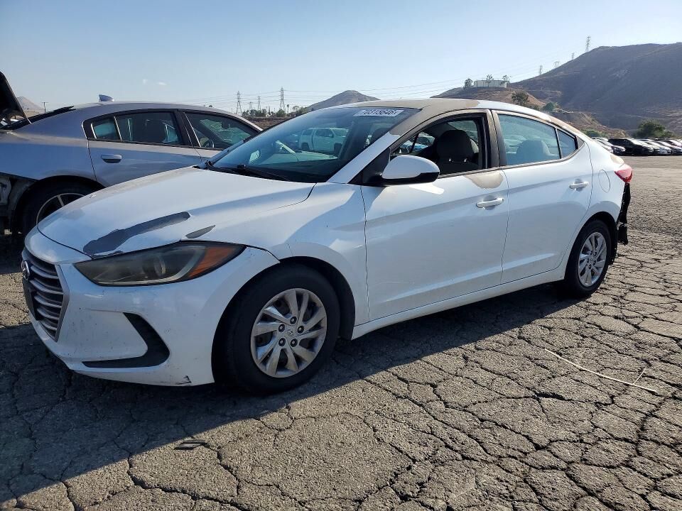 2017 HYUNDAI Elantra