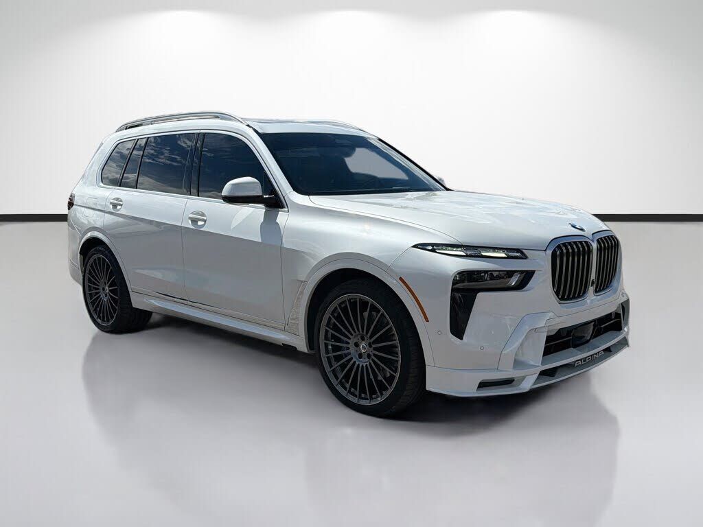 2024 BMW X7