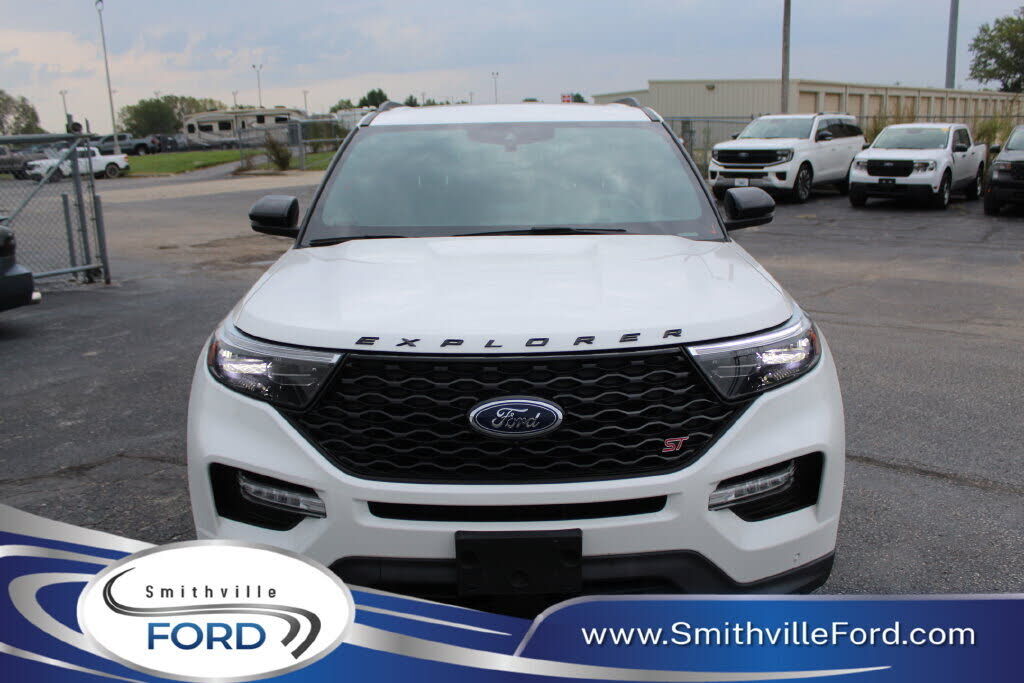 2024 FORD Explorer