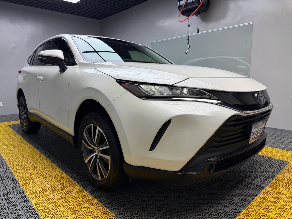2022 TOYOTA Venza