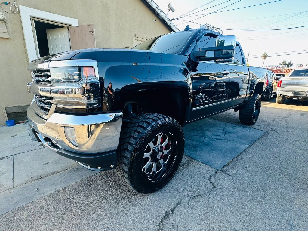 2018 CHEVROLET Silverado