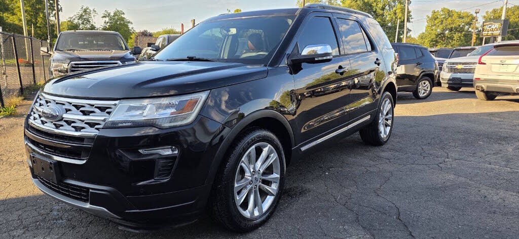 2019 FORD Explorer