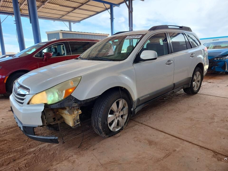 2010 SUBARU Outback