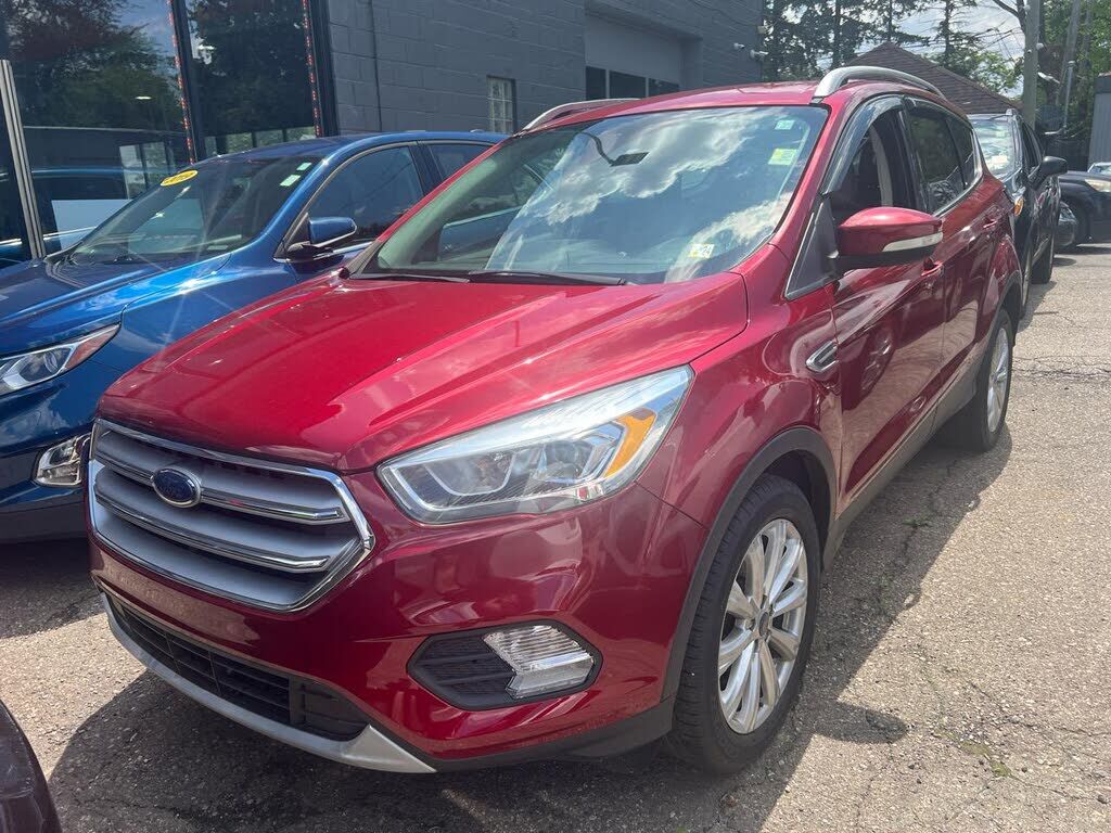 2017 FORD Escape