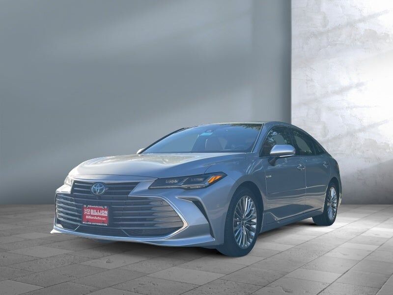 2021 TOYOTA Avalon