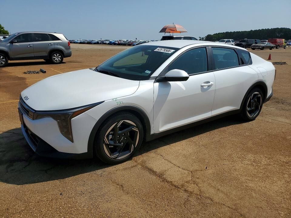 2025 KIA K4