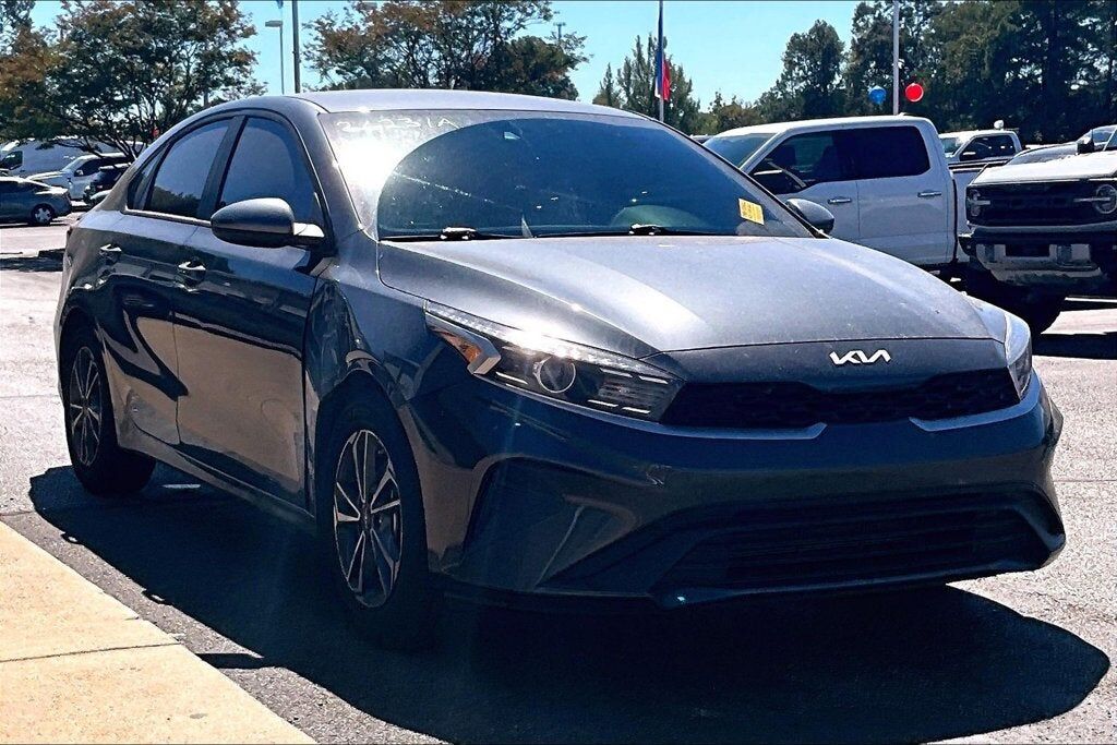2023 KIA Forte