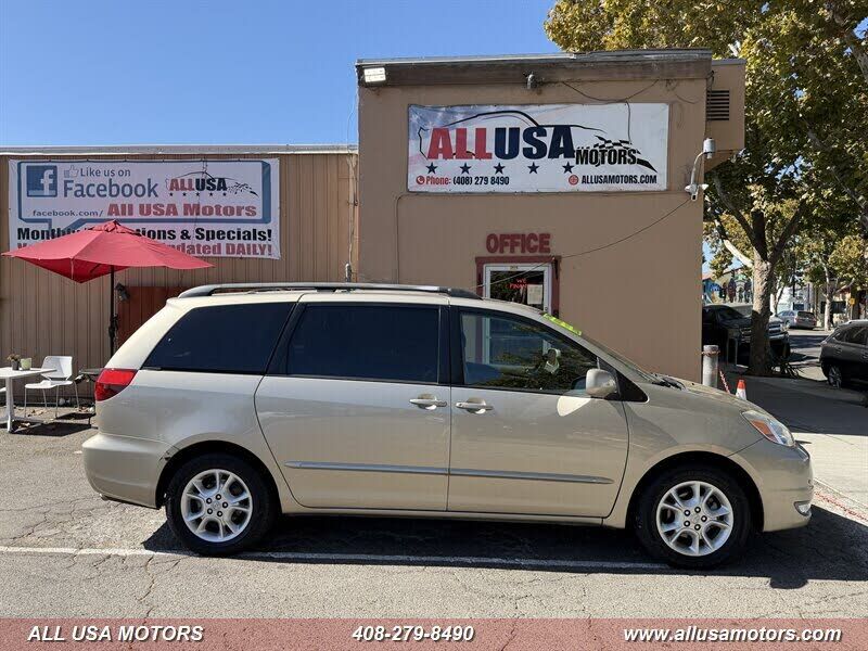 2005 TOYOTA Sienna