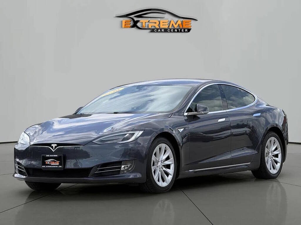 2016 TESLA Model S
