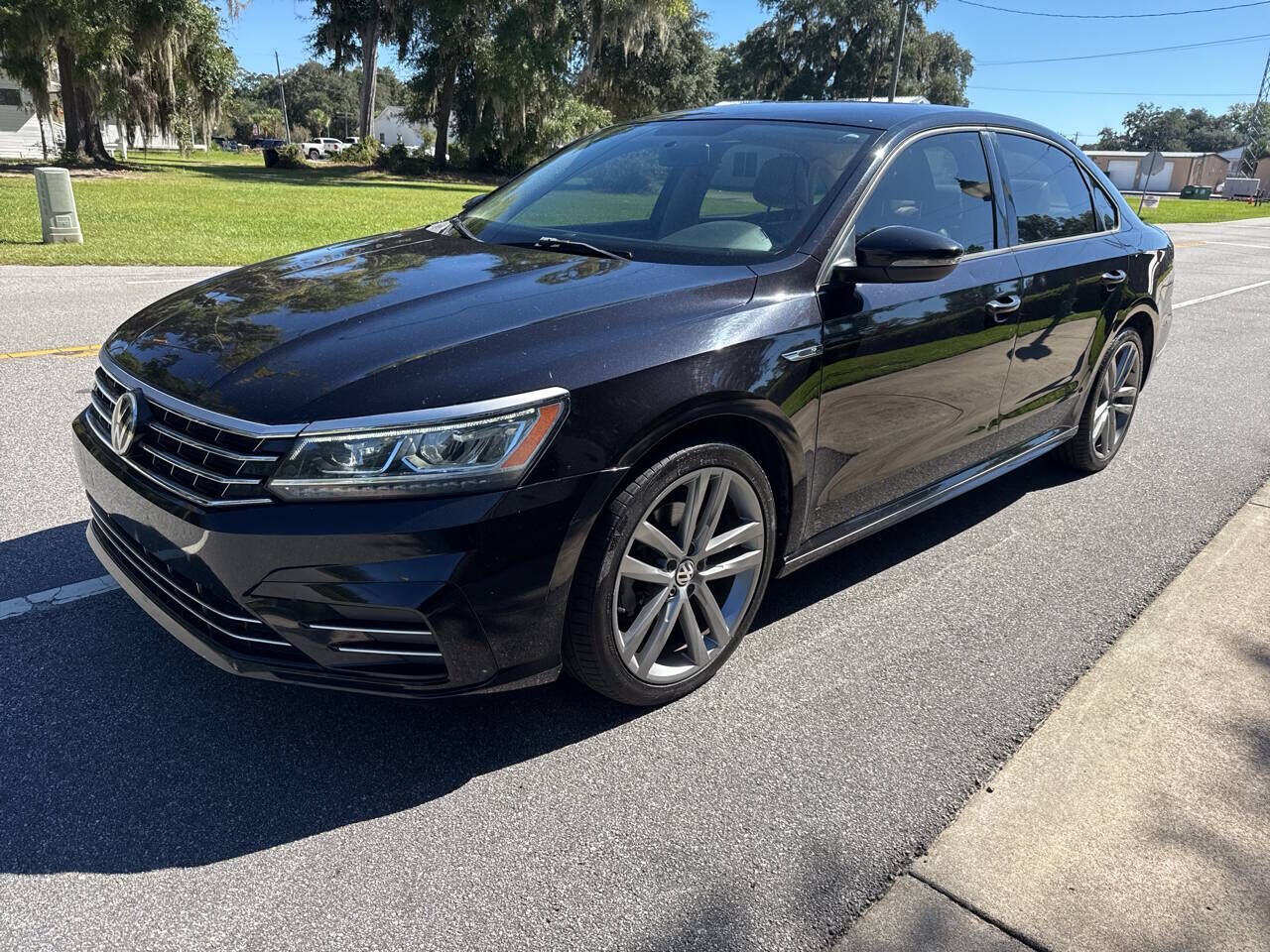 2018 VOLKSWAGEN Passat