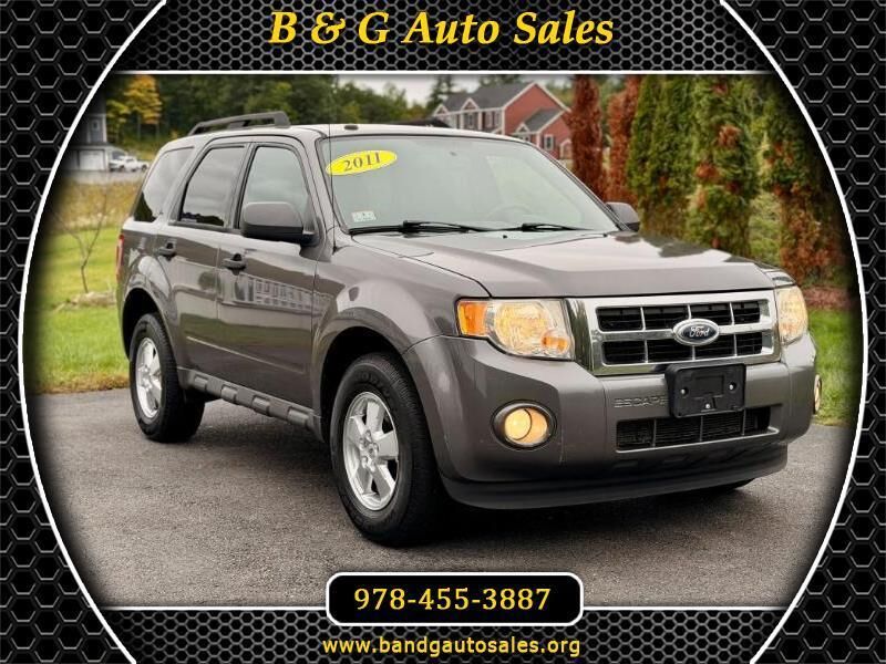 2011 FORD Escape
