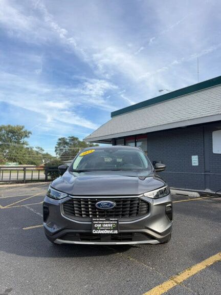 2024 FORD Escape