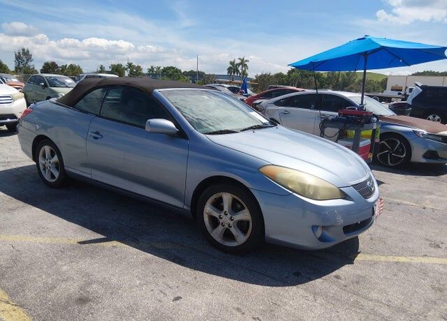 2004 TOYOTA Camry Solara