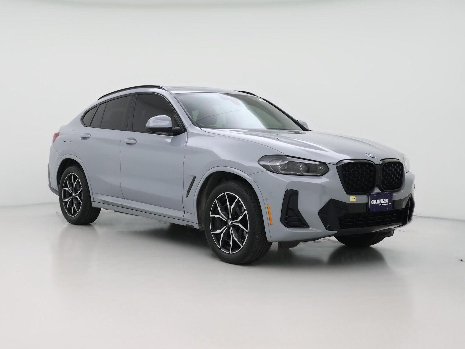 2023 BMW X4