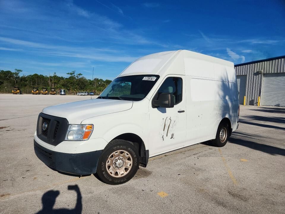 2013 NISSAN NV