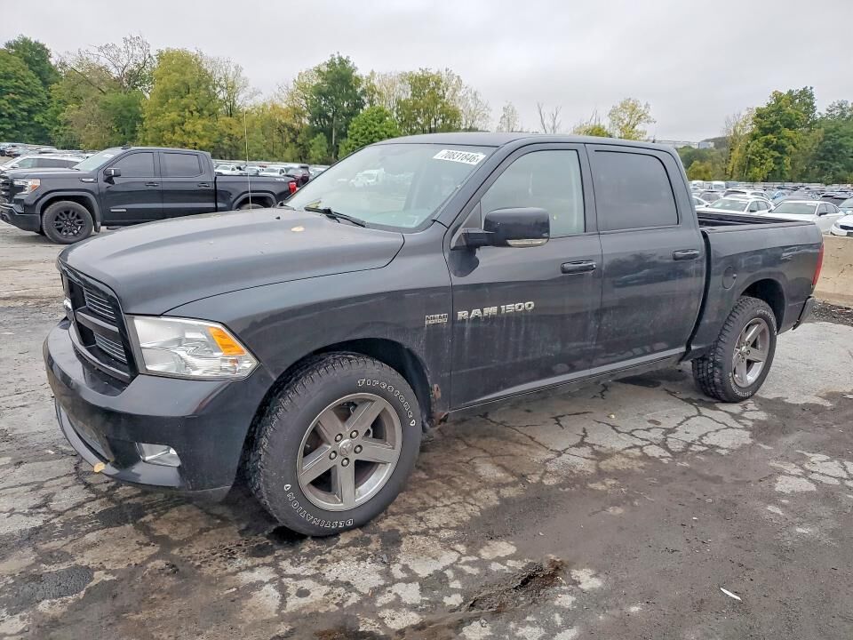2011 DODGE Ram