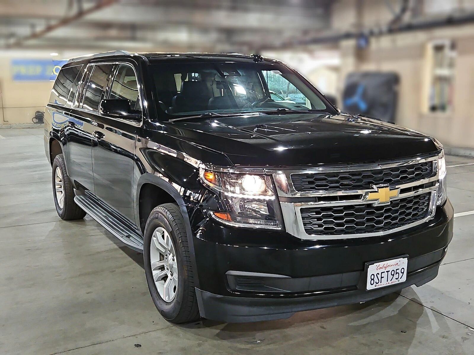 2017 CHEVROLET Suburban