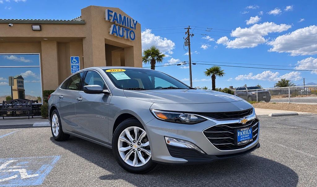 2023 CHEVROLET Malibu