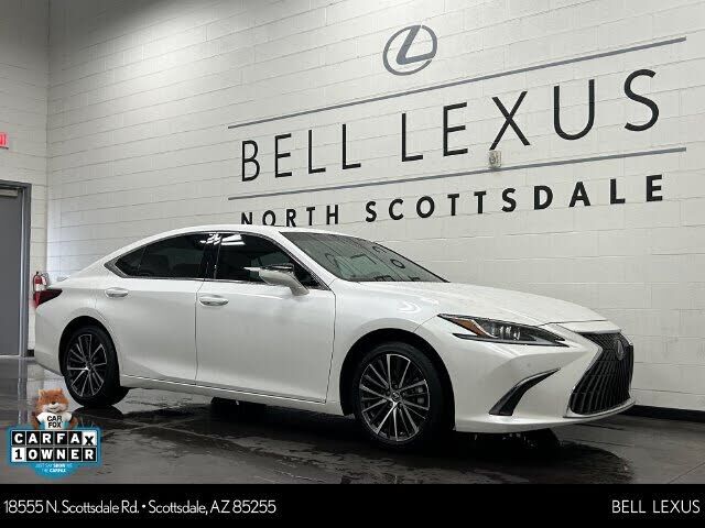 2025 LEXUS ES