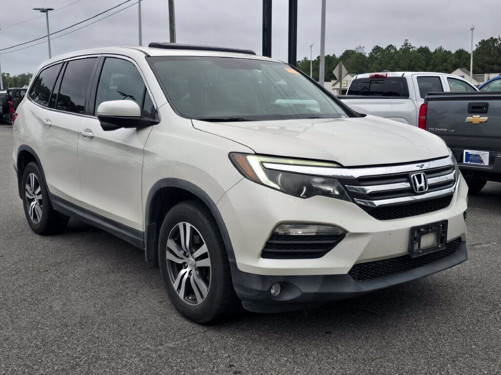2017 HONDA Pilot