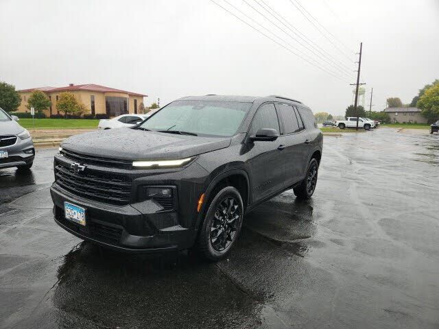 2024 CHEVROLET Traverse