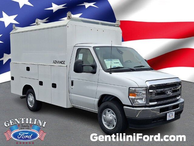 2026 FORD E-350