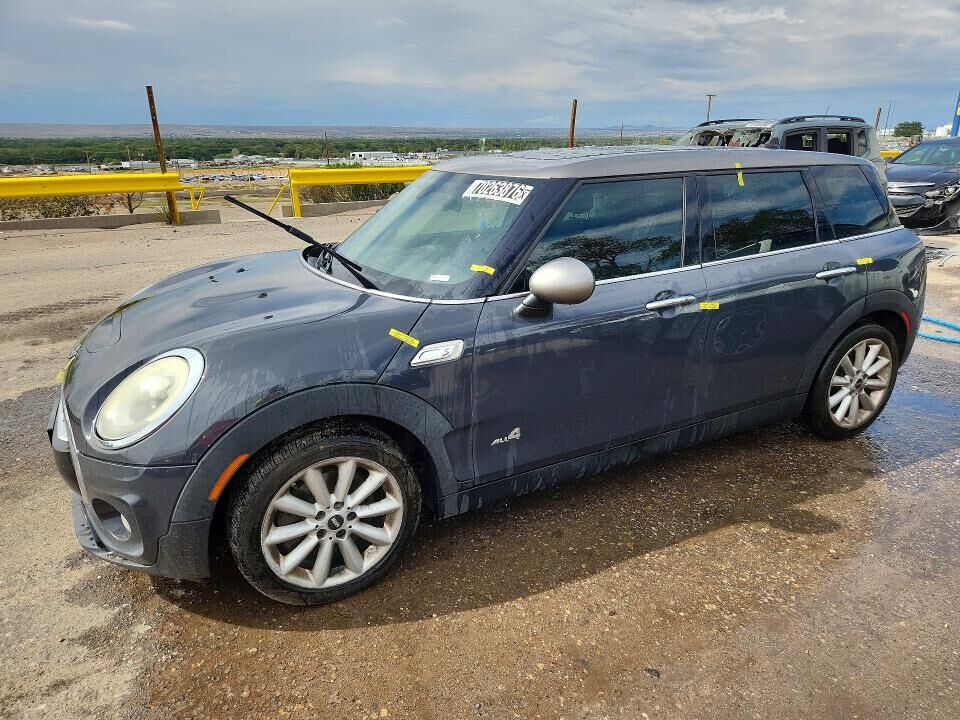 2017 MINI Clubman