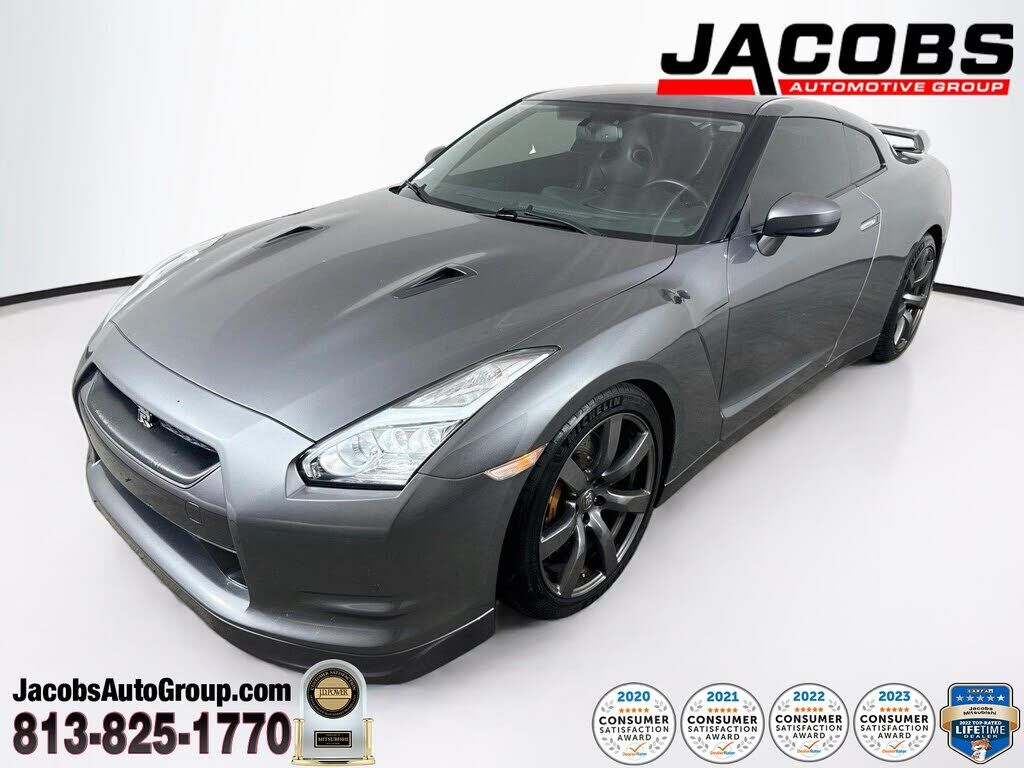 2009 NISSAN GT-R