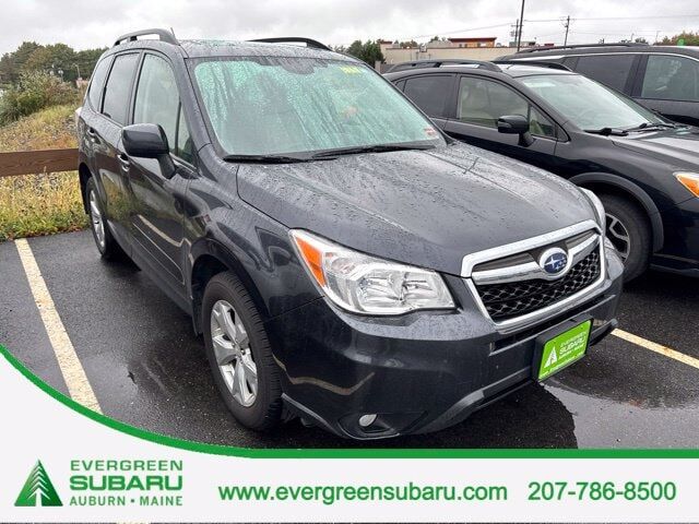2015 SUBARU Forester