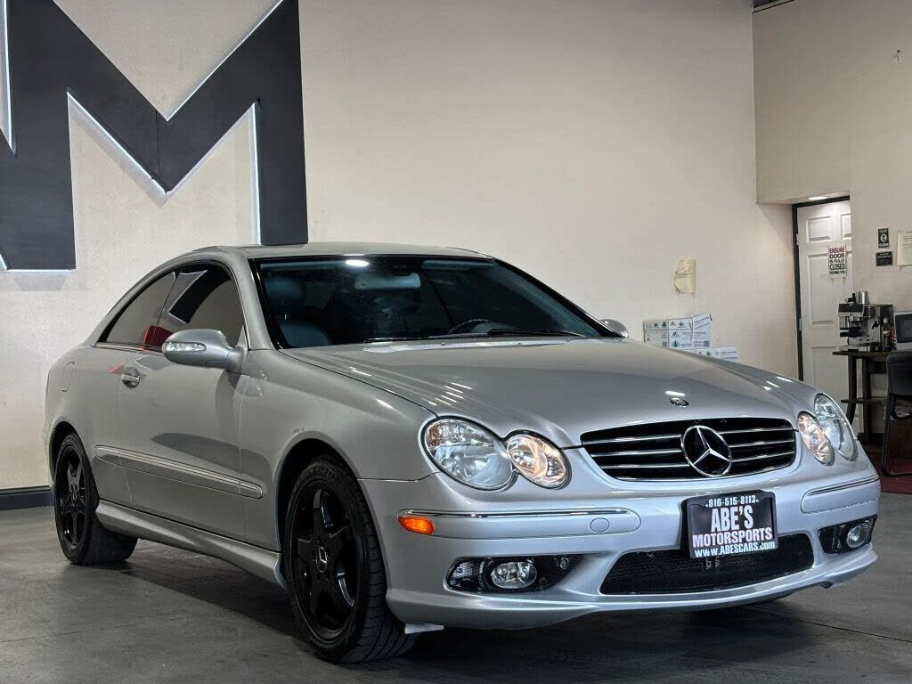 2004 Mercedes-Benz CLK-Class