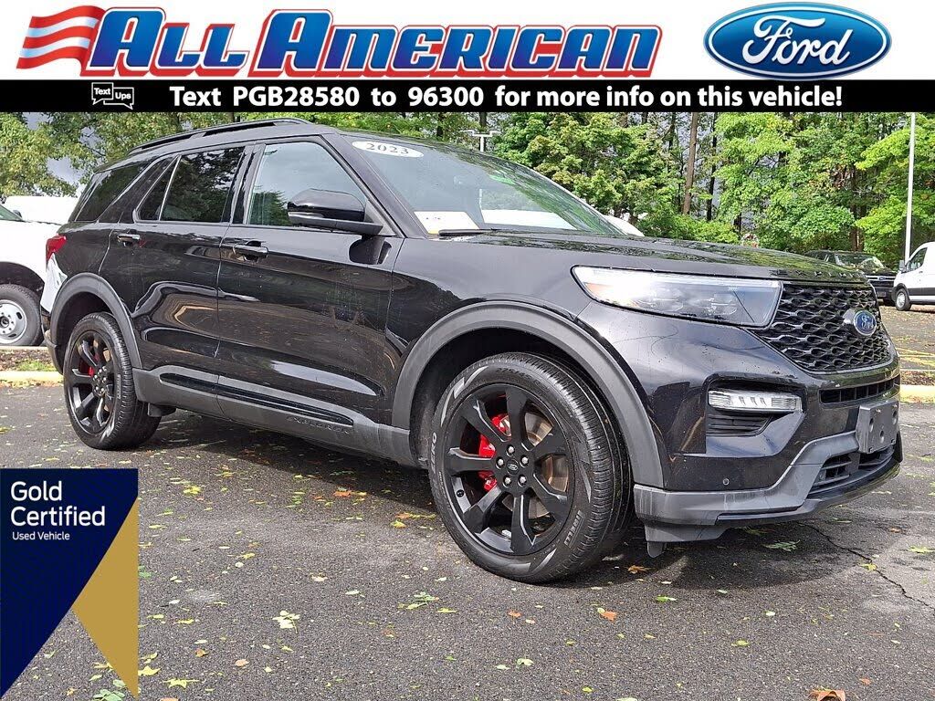 2023 FORD Explorer