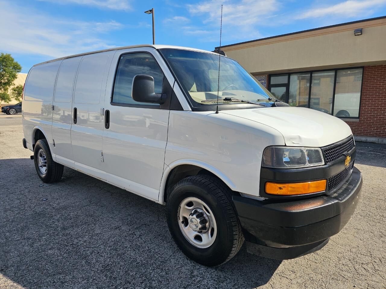 2019 CHEVROLET Express