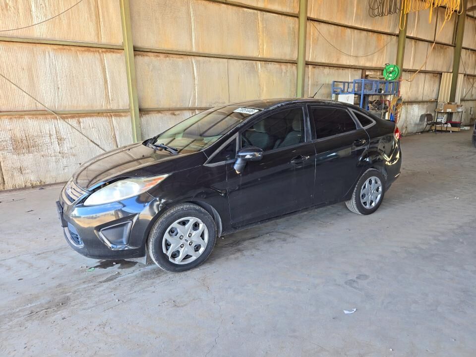 2013 FORD Fiesta