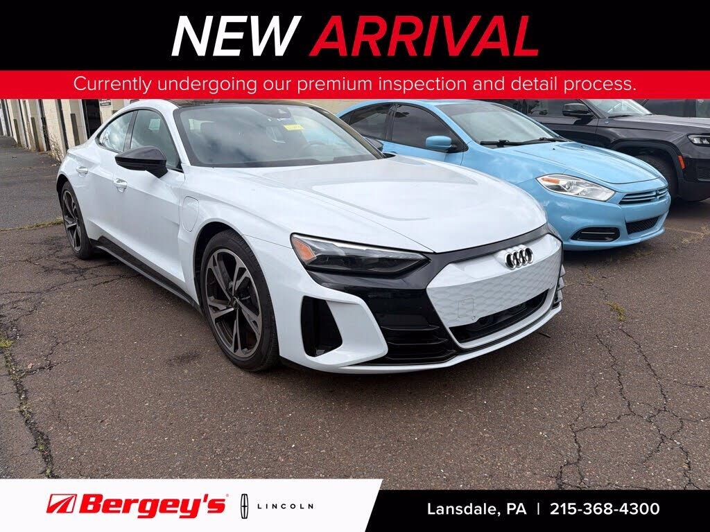 2024 AUDI e-tron GT
