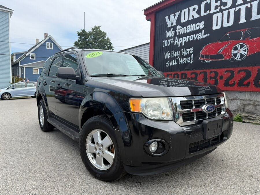 2011 FORD Escape