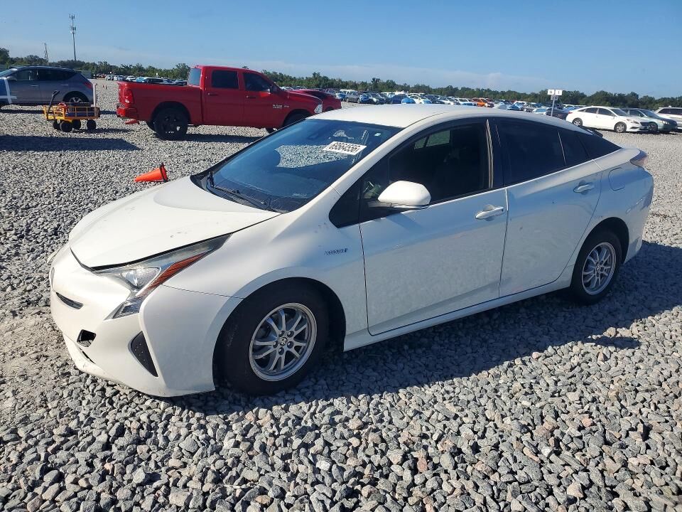 2017 TOYOTA PRIUS