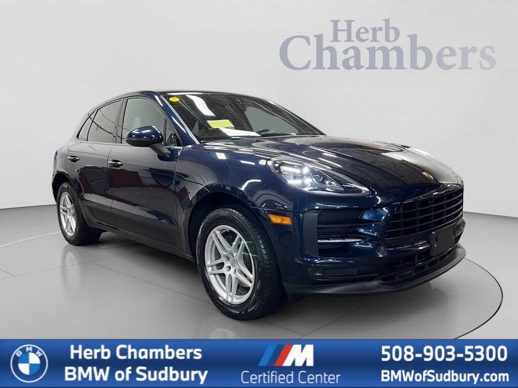 2019 PORSCHE Macan